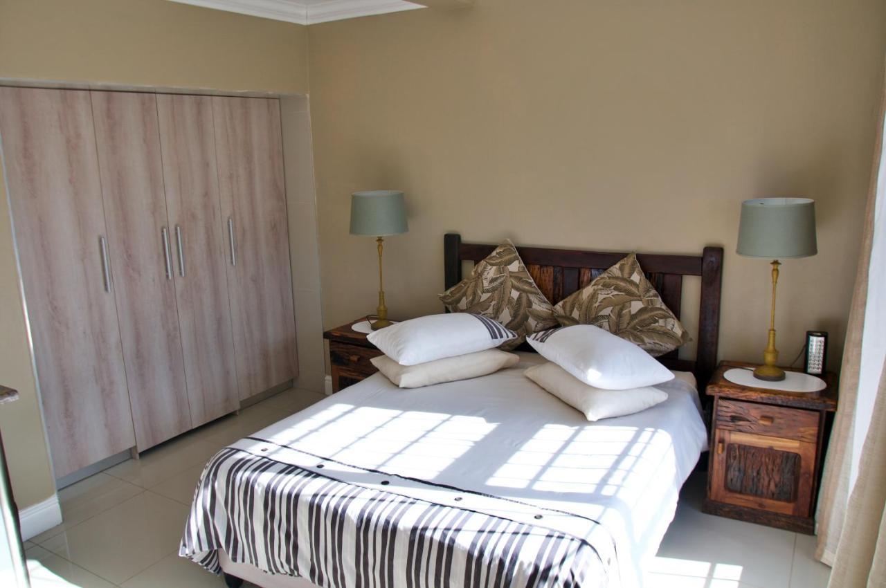 Mi Casa Guest House Uitenhage Exterior foto
