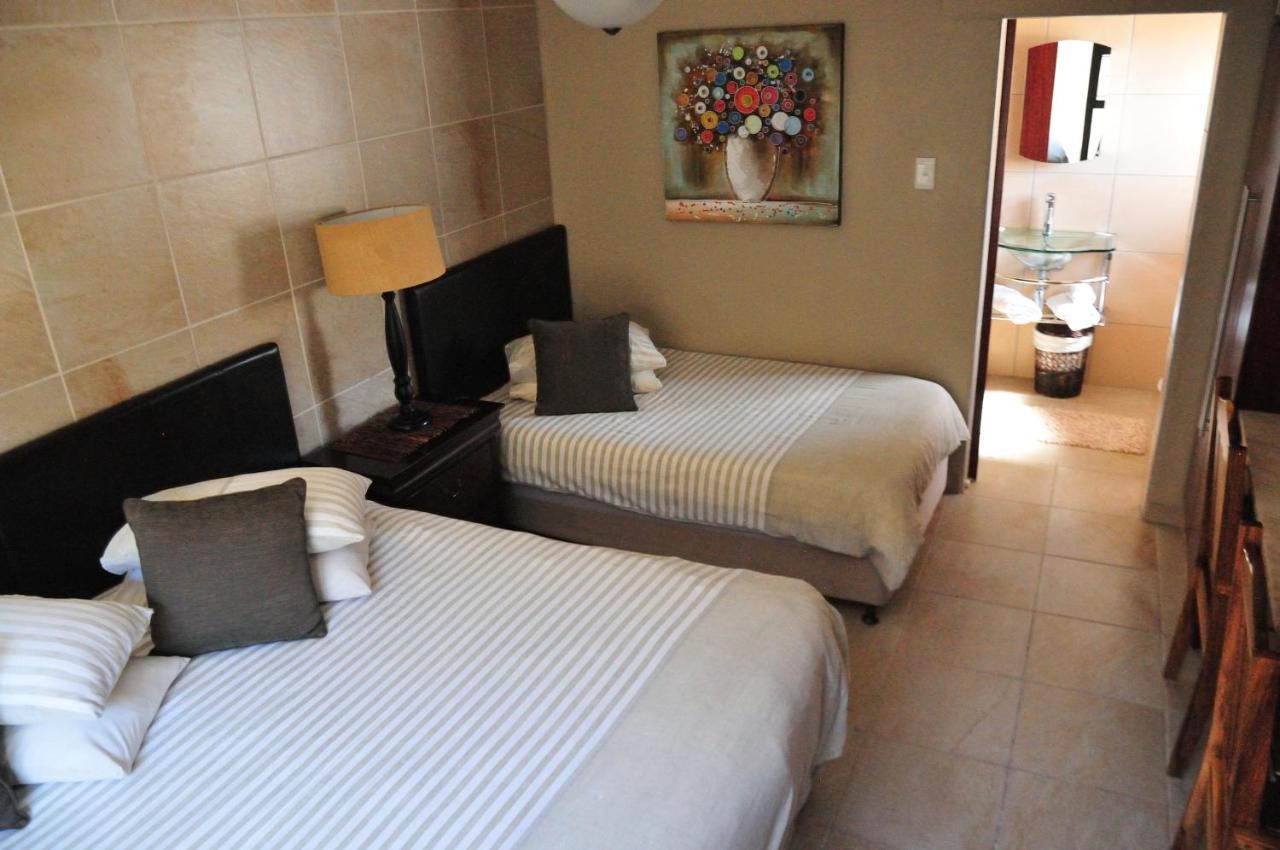 Mi Casa Guest House Uitenhage Exterior foto
